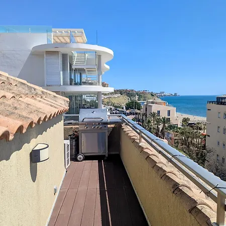Apartment Modern Penthouse - 1 Min From The *