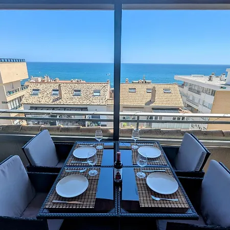 Apartment Modern Penthouse - 1 Min From The